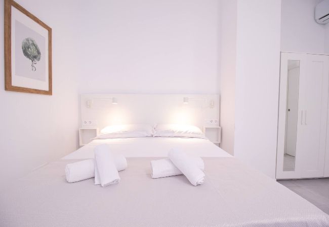 Estudio en Valencia - Viveros 2 by Concept Flats Estudio en Valencia - Viveros 2 by Concept Flats