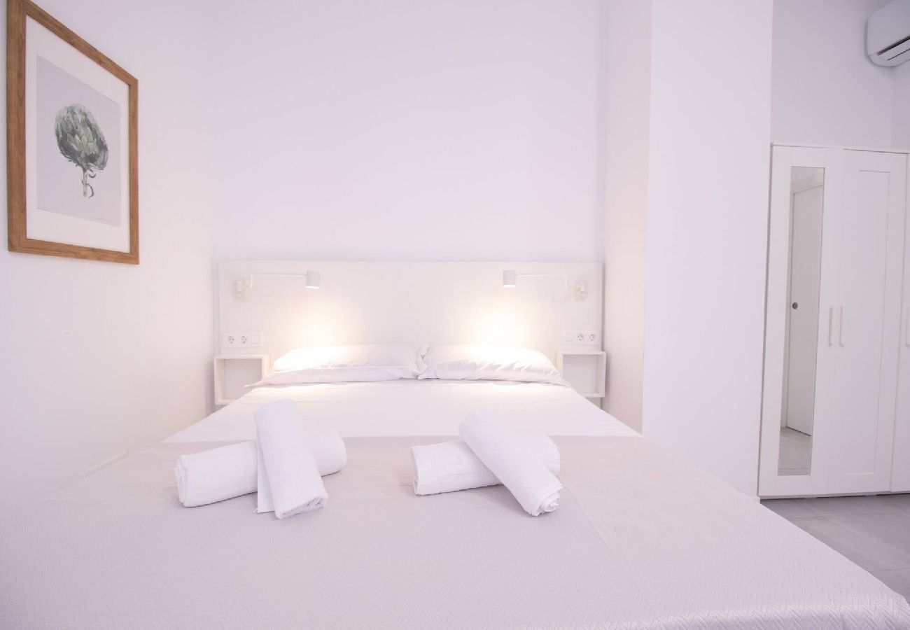 Estudio en Valencia - Viveros 2 by Concept Flats Estudio en Valencia - Viveros 2 by Concept Flats