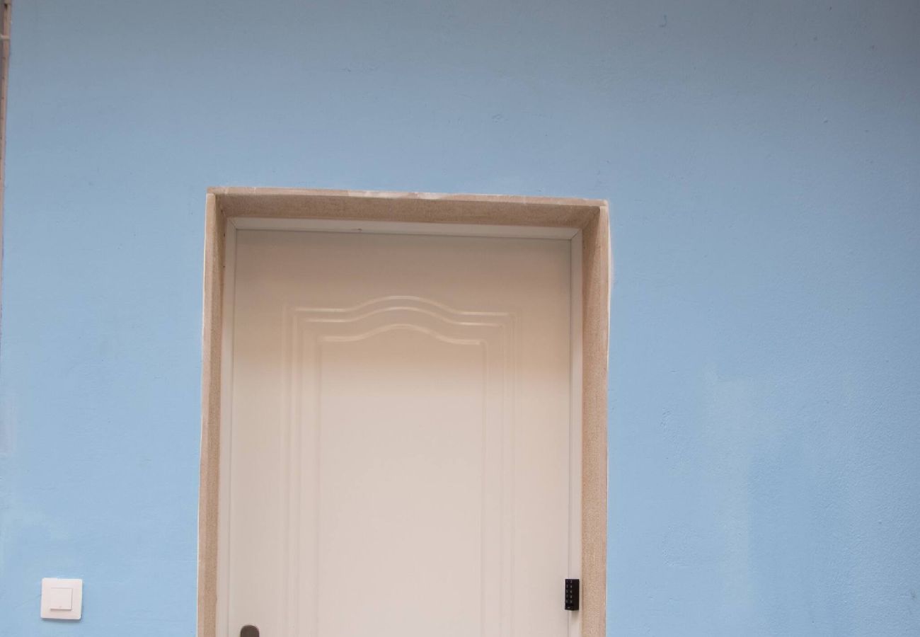 Estudio en Valencia - Viveros 2 by Concept Flats Estudio en Valencia - Viveros 2 by Concept Flats