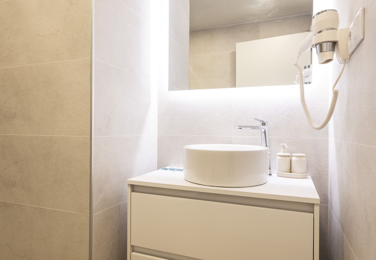 Estudio en Valencia - Cortes C by Concept Flats Estudio en Valencia - Cortes C by Concept Flats