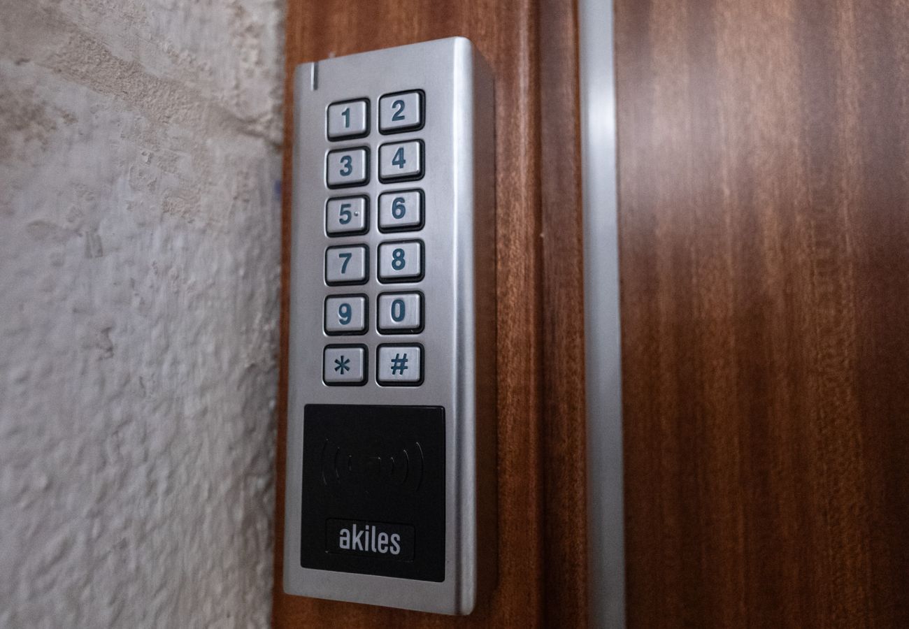 Estudio en Valencia - En Corts by Concept Flats Estudio en Valencia - En Corts by Concept Flats