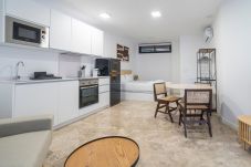 Estudio en Valencia - Tamarit A by Concept Flats