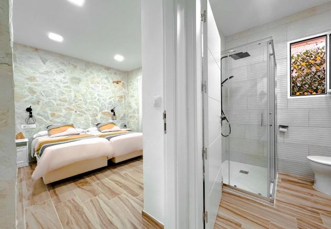 Alquiler por habitaciones en El Cuervo - Las Quinchuelas 