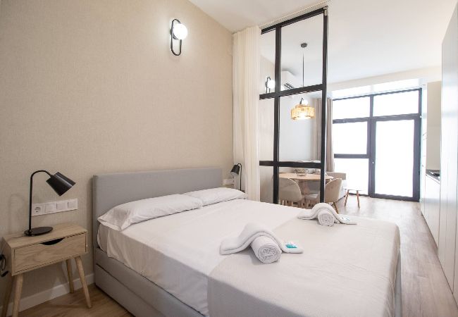 Studio in Valencia - Maritim 1 by Concept Flats Studio in Valencia - Maritim 1 by Concept Flats