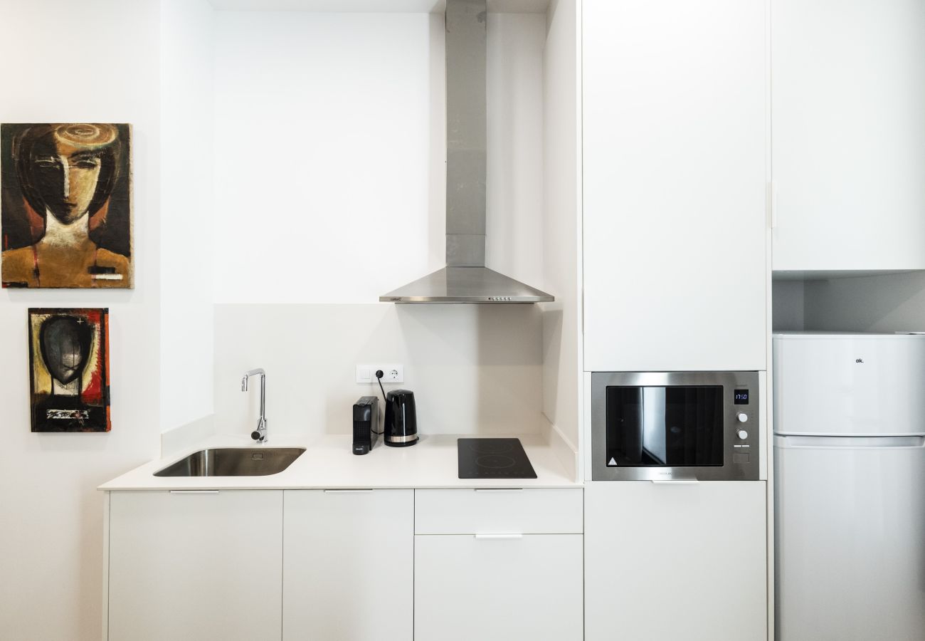 Studio in Valencia / València - La casa de la pintora by Concept Flats Studio in Valencia / València - La casa de la pintora by Concept Flats