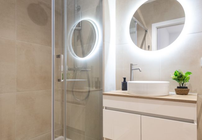 Studio in Valencia - Les arts Turia 3 by Concept Flats Studio in Valencia - Les arts Turia 3 by Concept Flats