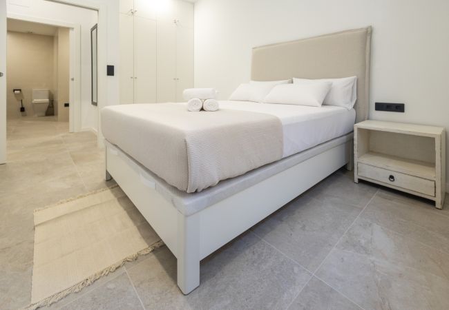 Studio in Valencia - Arm Suite by Concept Flat Studio in Valencia - Arm Suite by Concept Flat