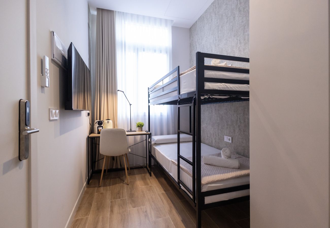 Studio in Valencia / València - Rubio Rooms by Concept Flats (Bunk bed) Studio in Valencia / València - Rubio Rooms by Concept Flats (Bunk bed)