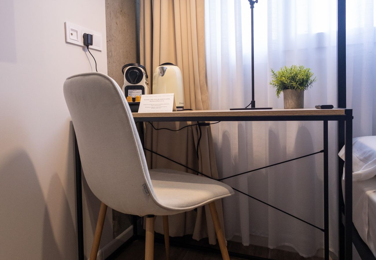 Studio in Valencia / València - Rubio Rooms by Concept Flats (Bunk bed) Studio in Valencia / València - Rubio Rooms by Concept Flats (Bunk bed)