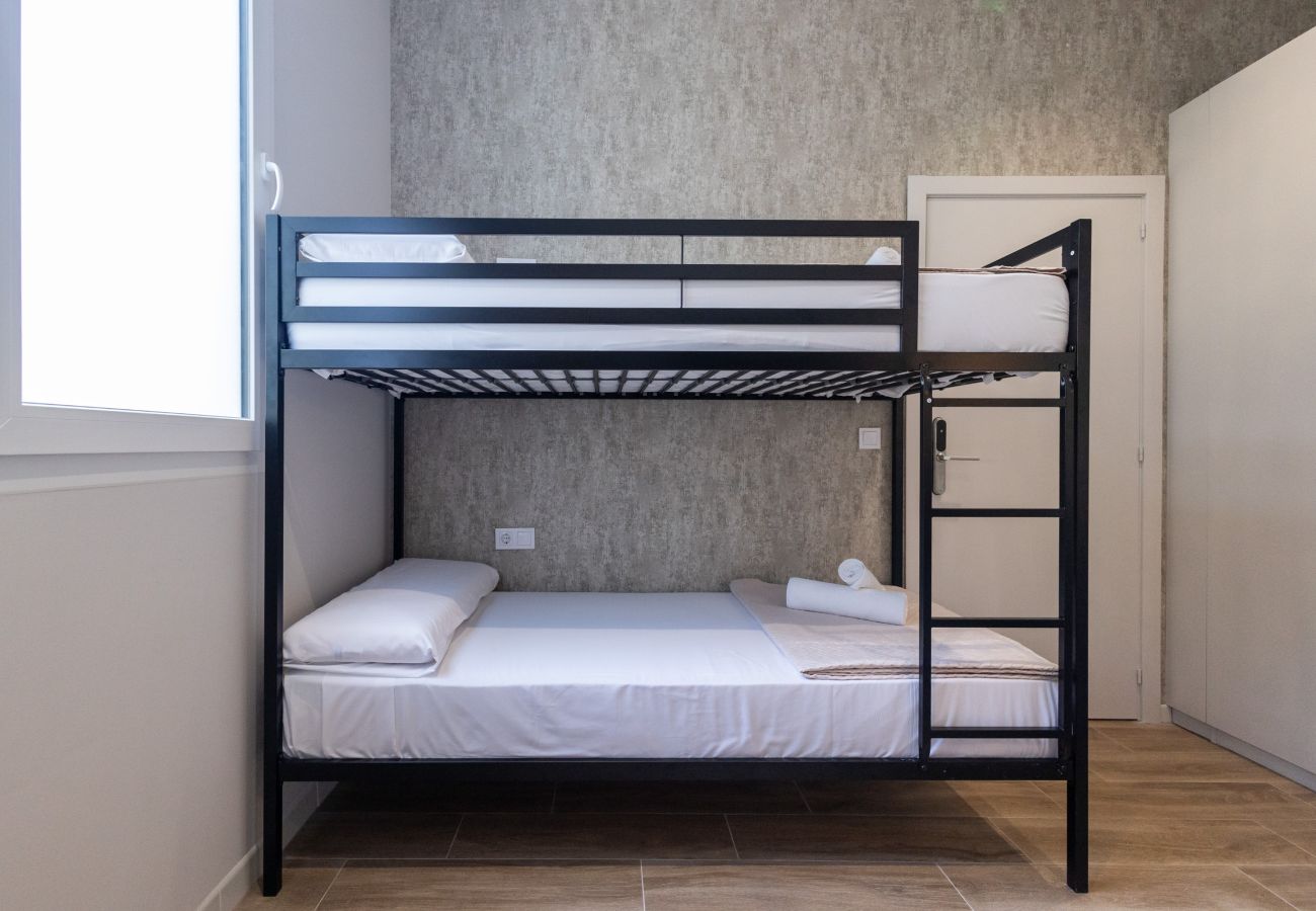 Studio in Valencia / València - Rubio Rooms by Concept Flats (Bunk bed) Studio in Valencia / València - Rubio Rooms by Concept Flats (Bunk bed)