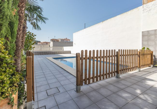 House in Navajas - Casa Potelos by Concept Flats House in Navajas - Casa Potelos by Concept Flats