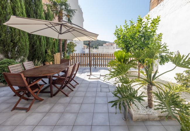 House in Navajas - Casa Potelos by Concept Flats House in Navajas - Casa Potelos by Concept Flats