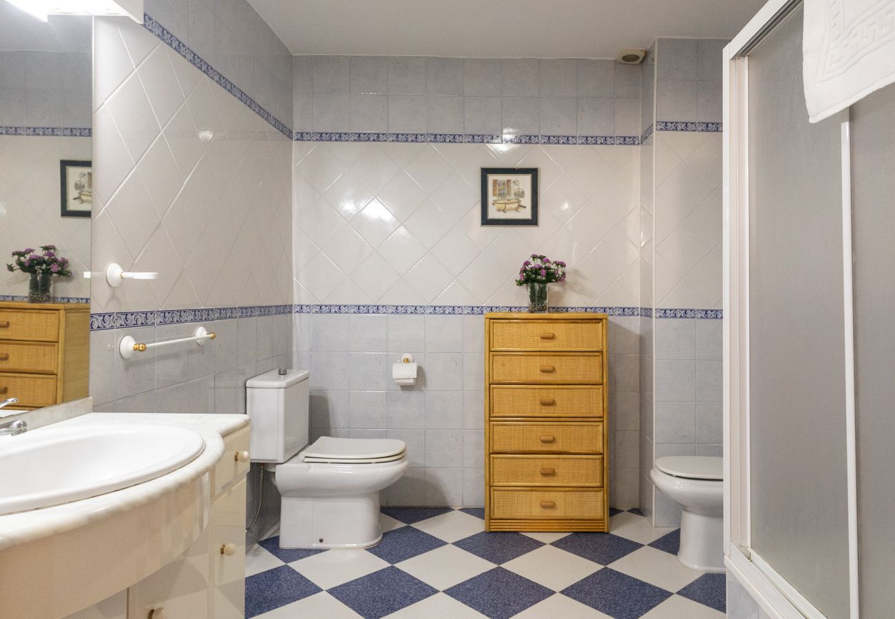 House in Navajas - Casa Potelos by Concept Flats House in Navajas - Casa Potelos by Concept Flats