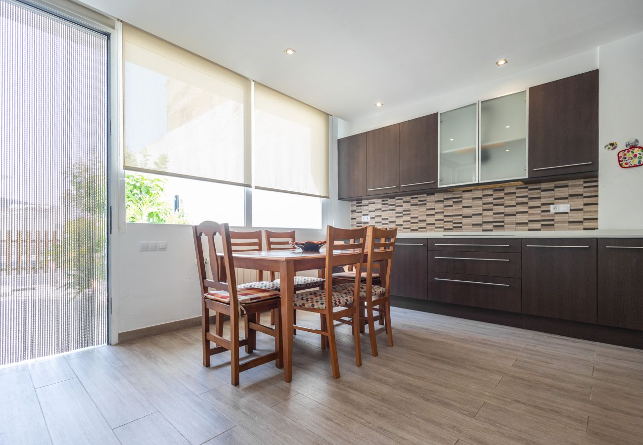 House in Navajas - Casa Potelos by Concept Flats House in Navajas - Casa Potelos by Concept Flats