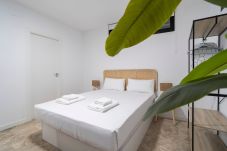 Studio in Valencia / València - Tamarit B by Concept Flats