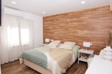 Rent by room in El Cuervo - Double room with a double bed