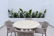 Studio in Valencia / València - La Floresta 1 by Concept Flats