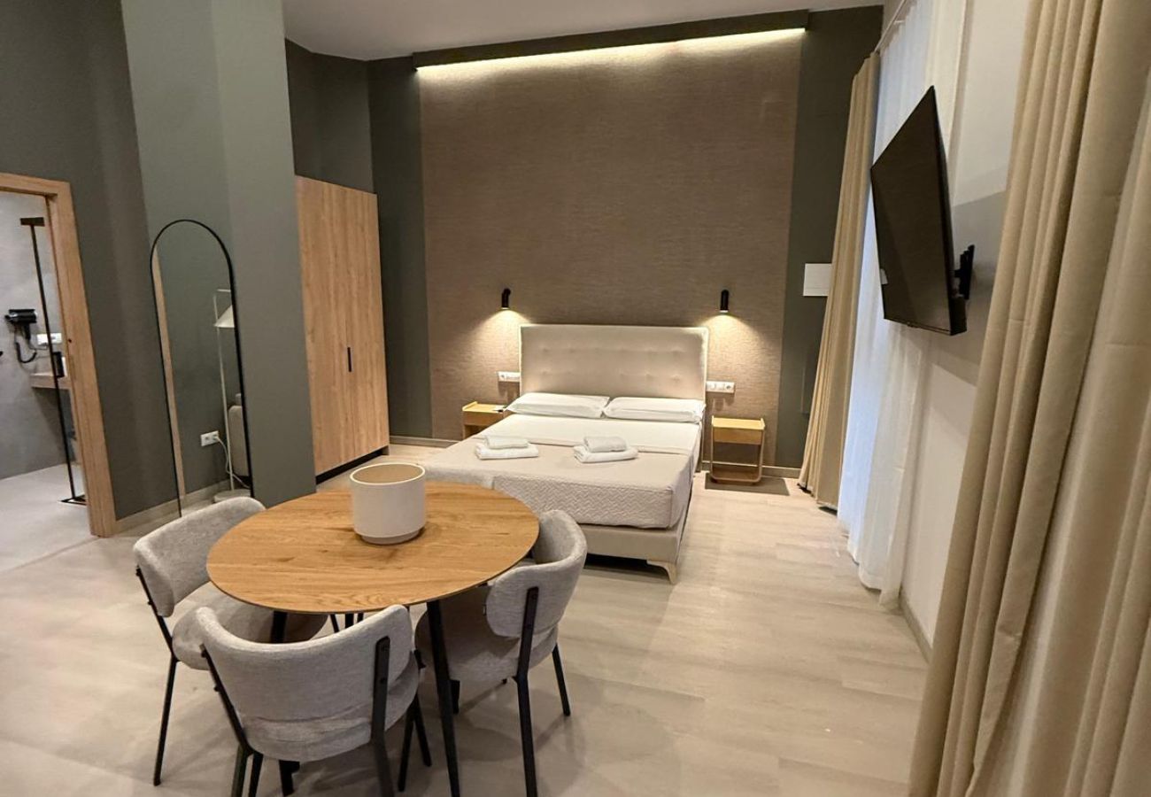 Studio in Valencia / València - La Floresta 4 by Concept Flats