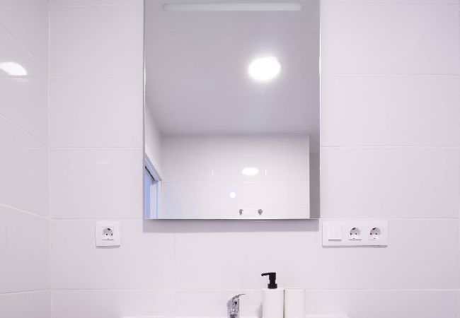 Studio a Valencia / València - Viveros 2 by Concept Flats Studio a Valencia / València - Viveros 2 by Concept Flats