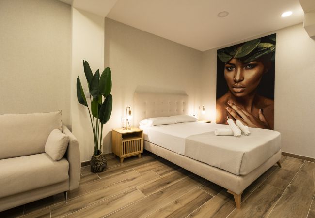 Studio a Valencia - Cortes Suites B by Concept Flats Studio a Valencia - Cortes Suites B by Concept Flats