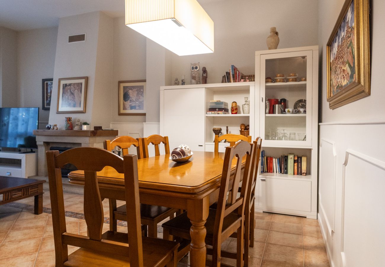 Casa a Navajas - Casa Potelos by Concept Flats Casa a Navajas - Casa Potelos by Concept Flats